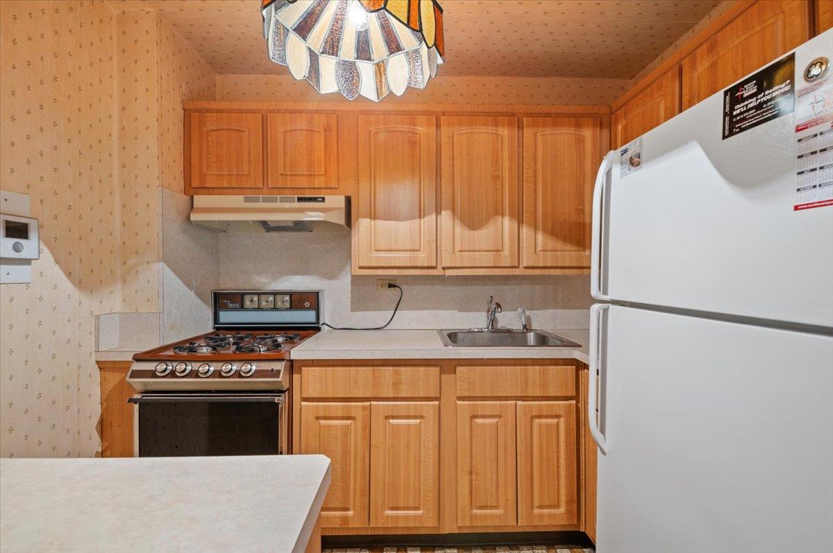 86-15 Broadway # 4B, Elmhurst, NY 11373