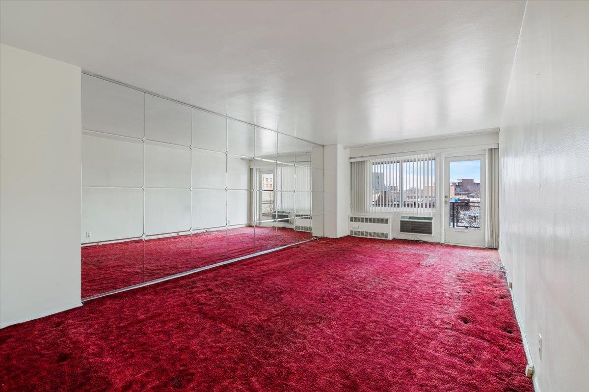 86-15 Broadway # 4B, Elmhurst, NY 11373