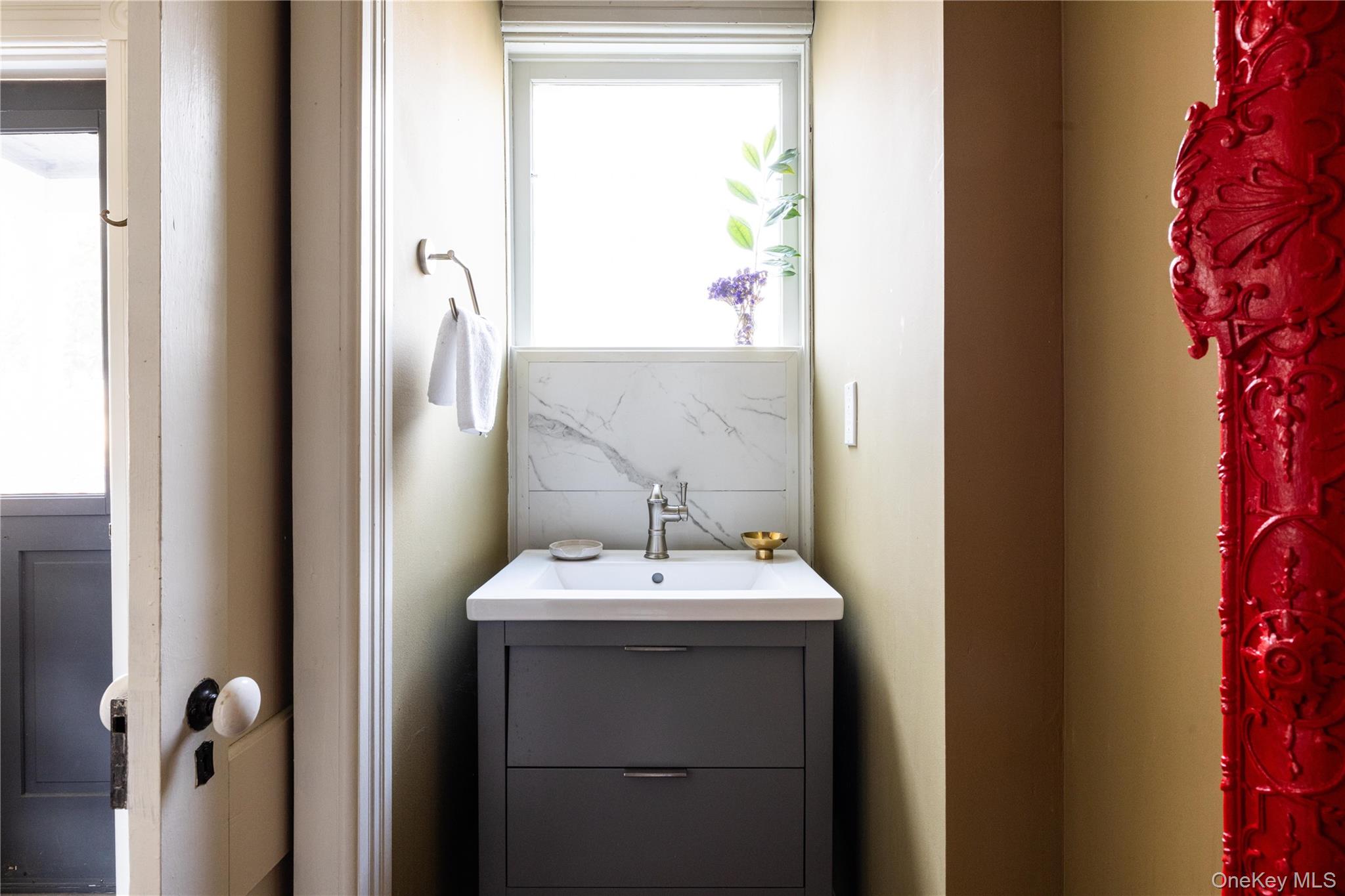 1301 County Route 7, Ancram, NY 12502