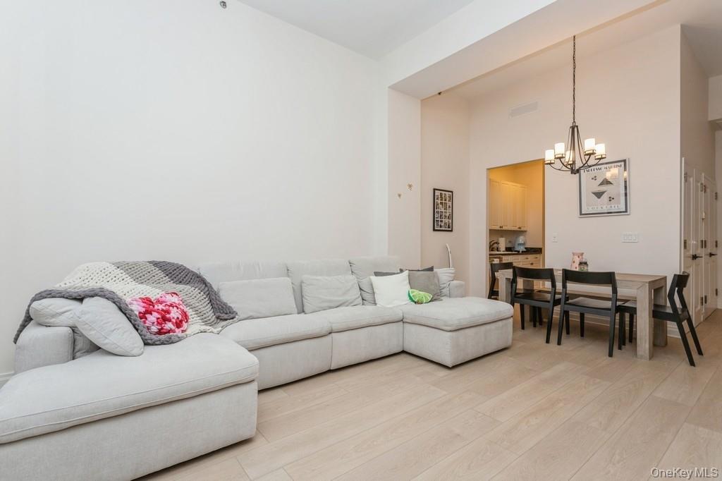 1 Scarsdale Road # 209, Tuckahoe, NY 10707