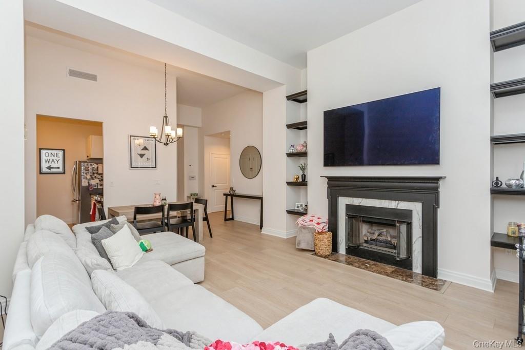 1 Scarsdale Road # 209, Tuckahoe, NY 10707