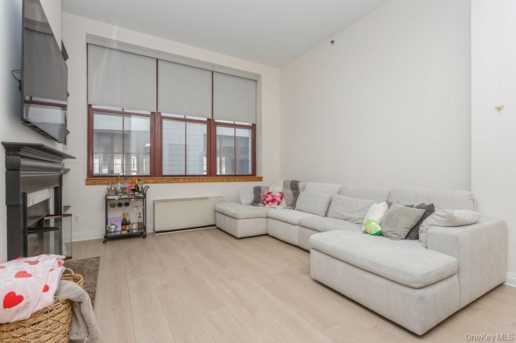 1 Scarsdale Road # 209, Tuckahoe, NY 10707