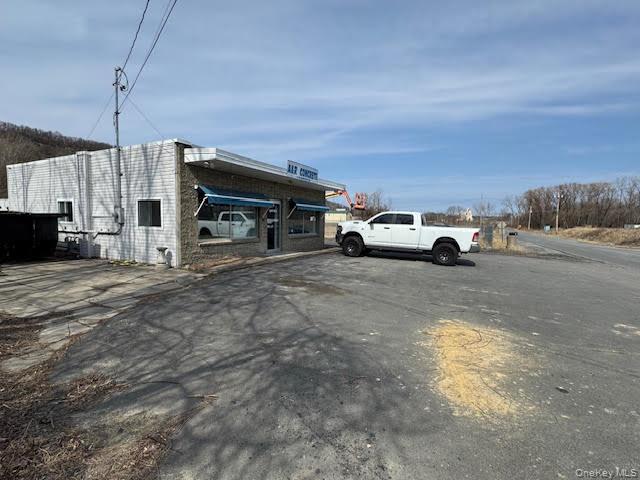 7 Ruscitti Road, New Windsor, NY 12553