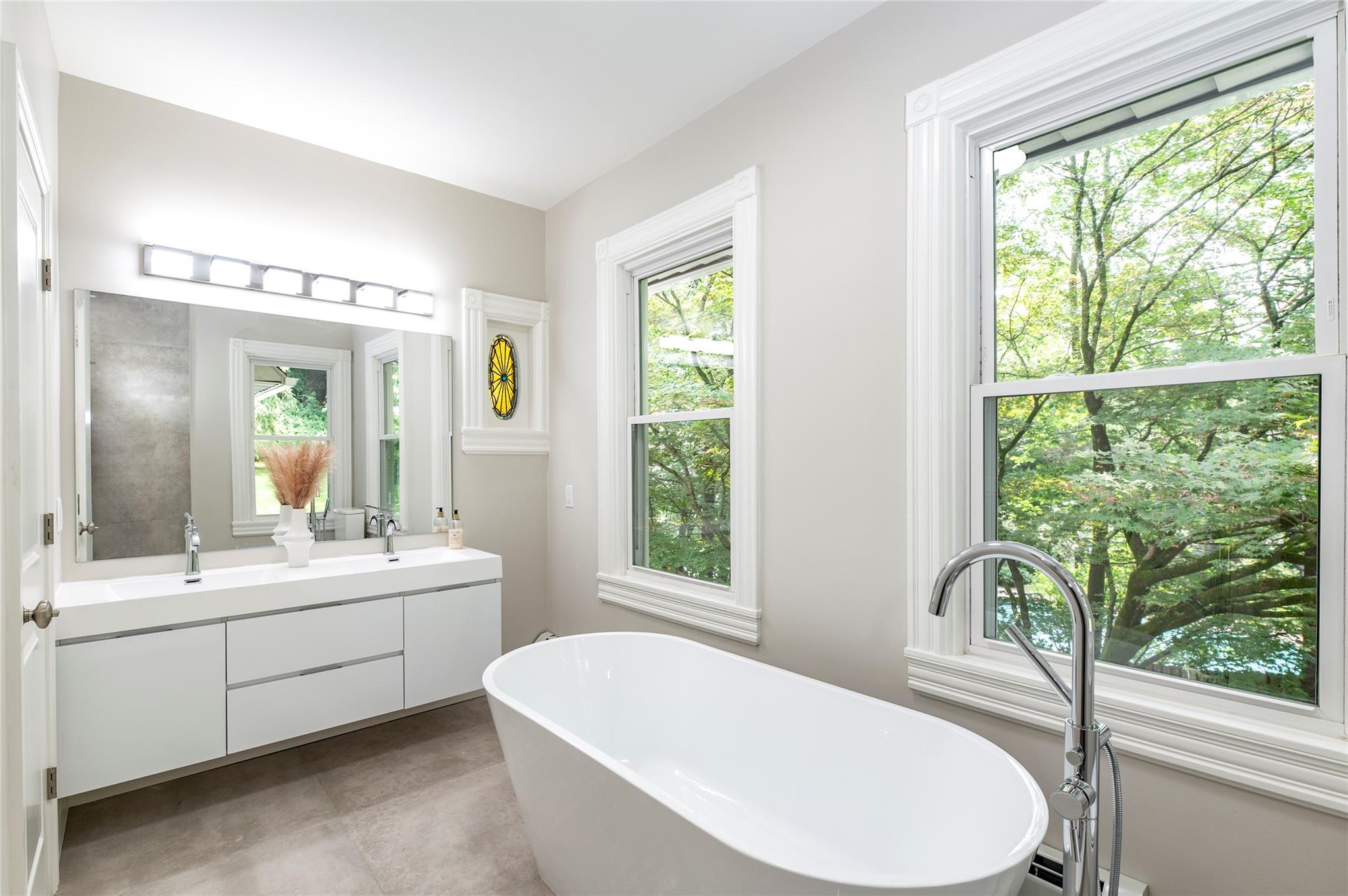 1002 Route 9W, Nyack, NY 10960