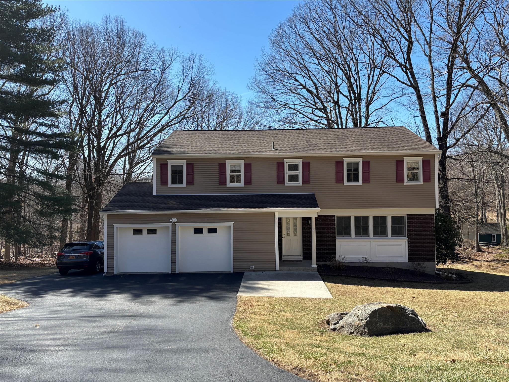 31 Astor Drive, Mahopac, NY 10541