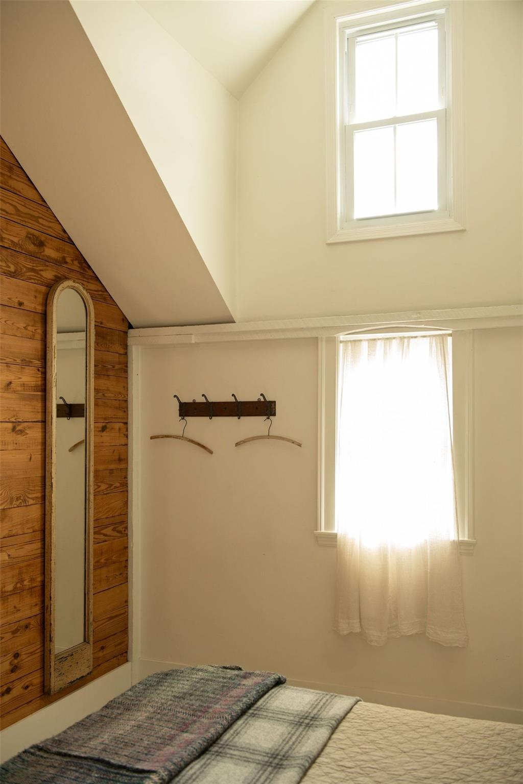 222 Main Street, Germantown, NY 12526