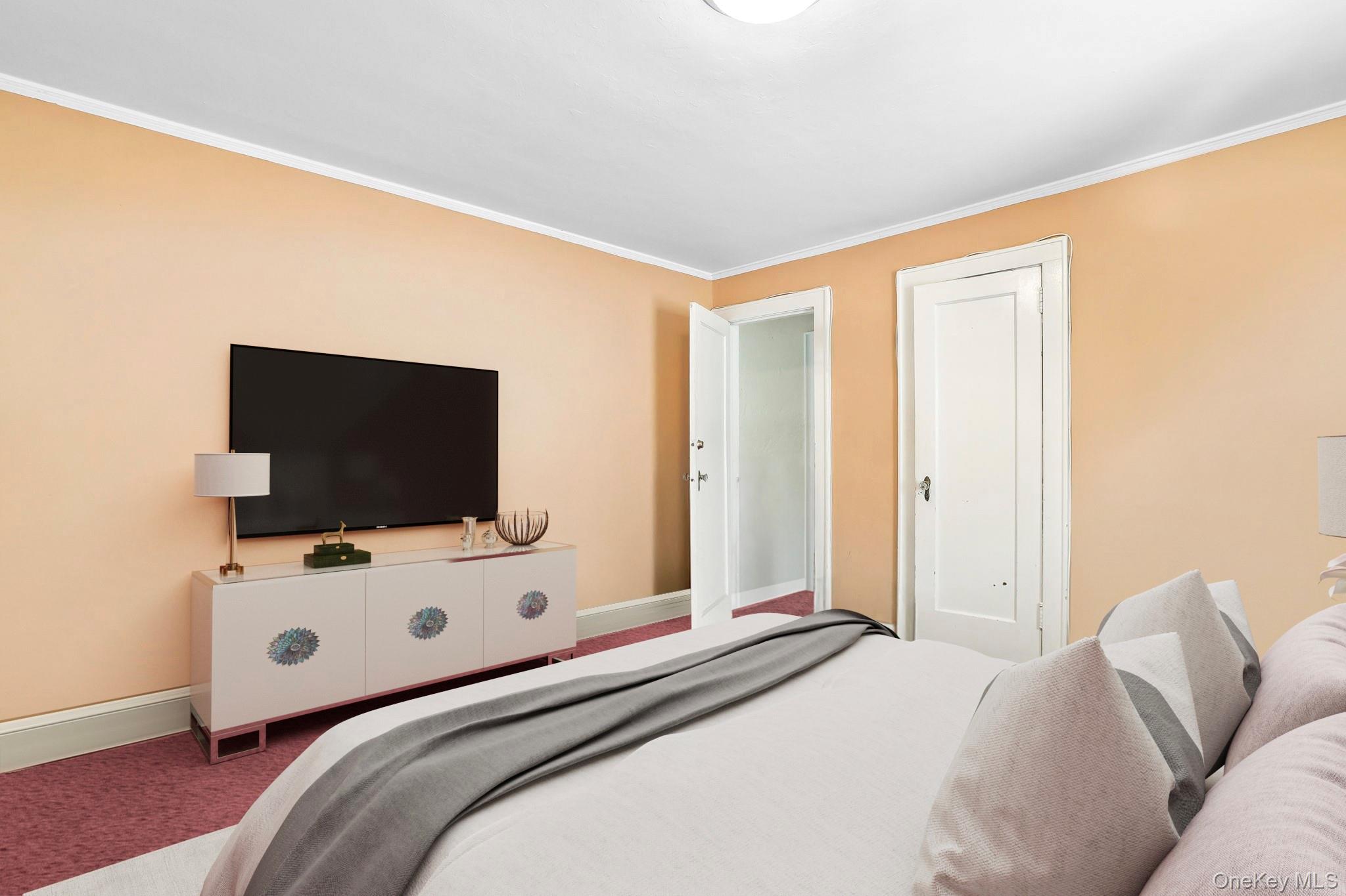 50 Cloverdale Avenue, White Plains, NY 10603