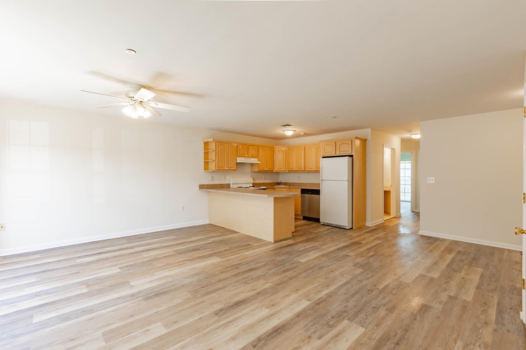 400 Flurry Lane # 319, West Babylon, NY 11704