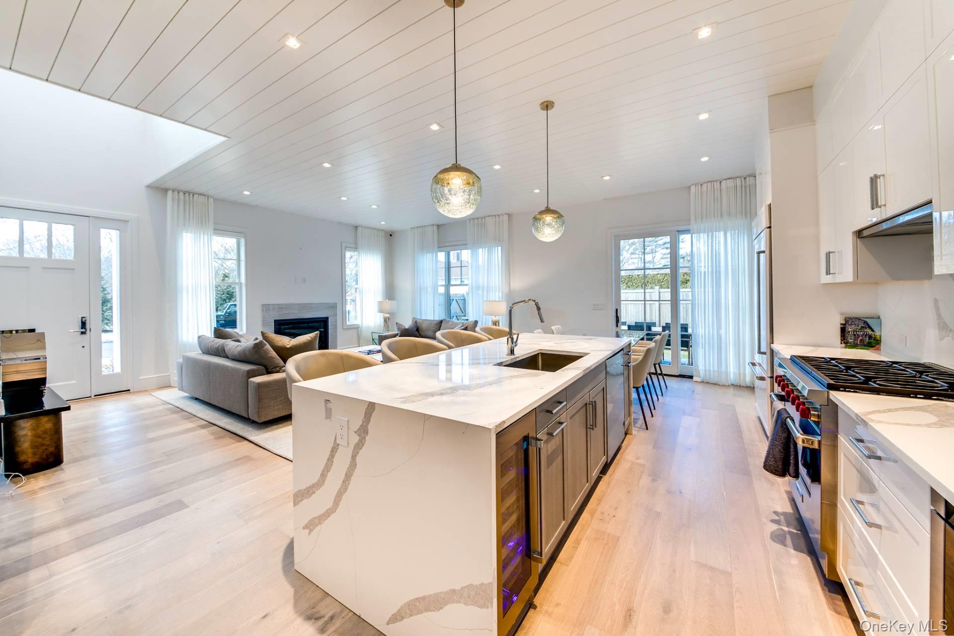 2 Spruce Court # 7A, Water Mill, NY 11976