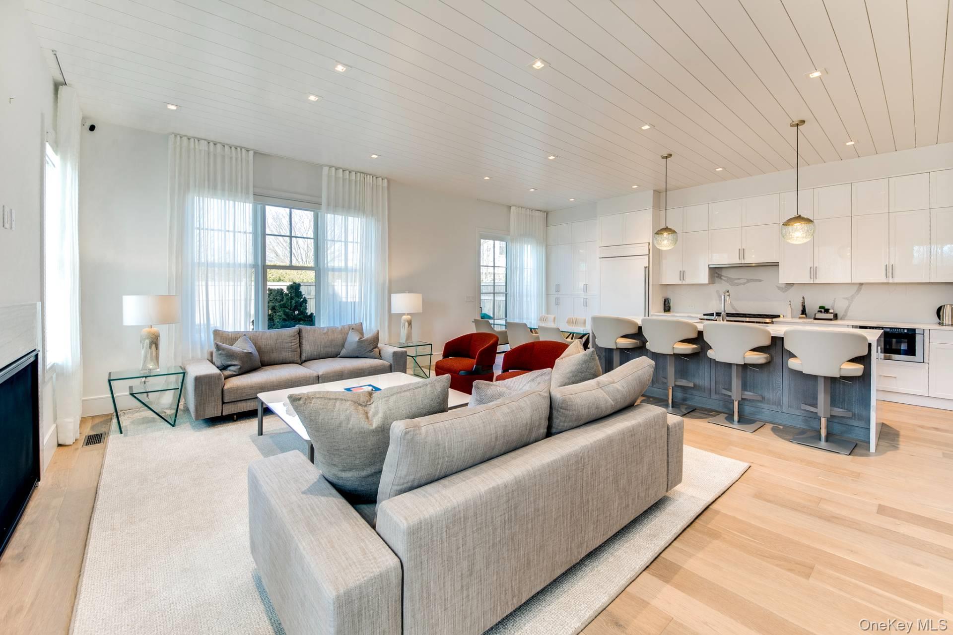 2 Spruce Court # 7A, Water Mill, NY 11976