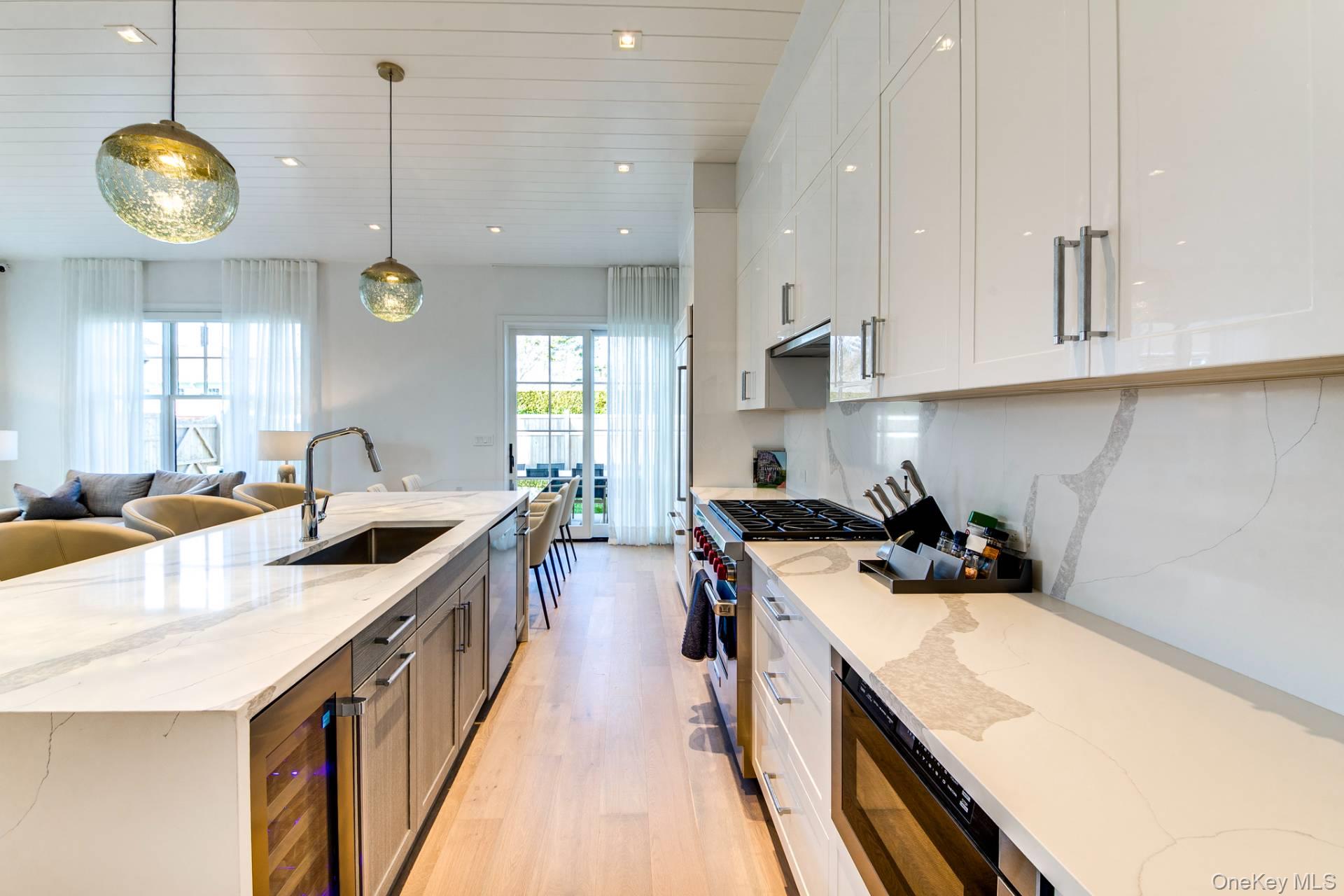 2 Spruce Court # 7A, Water Mill, NY 11976