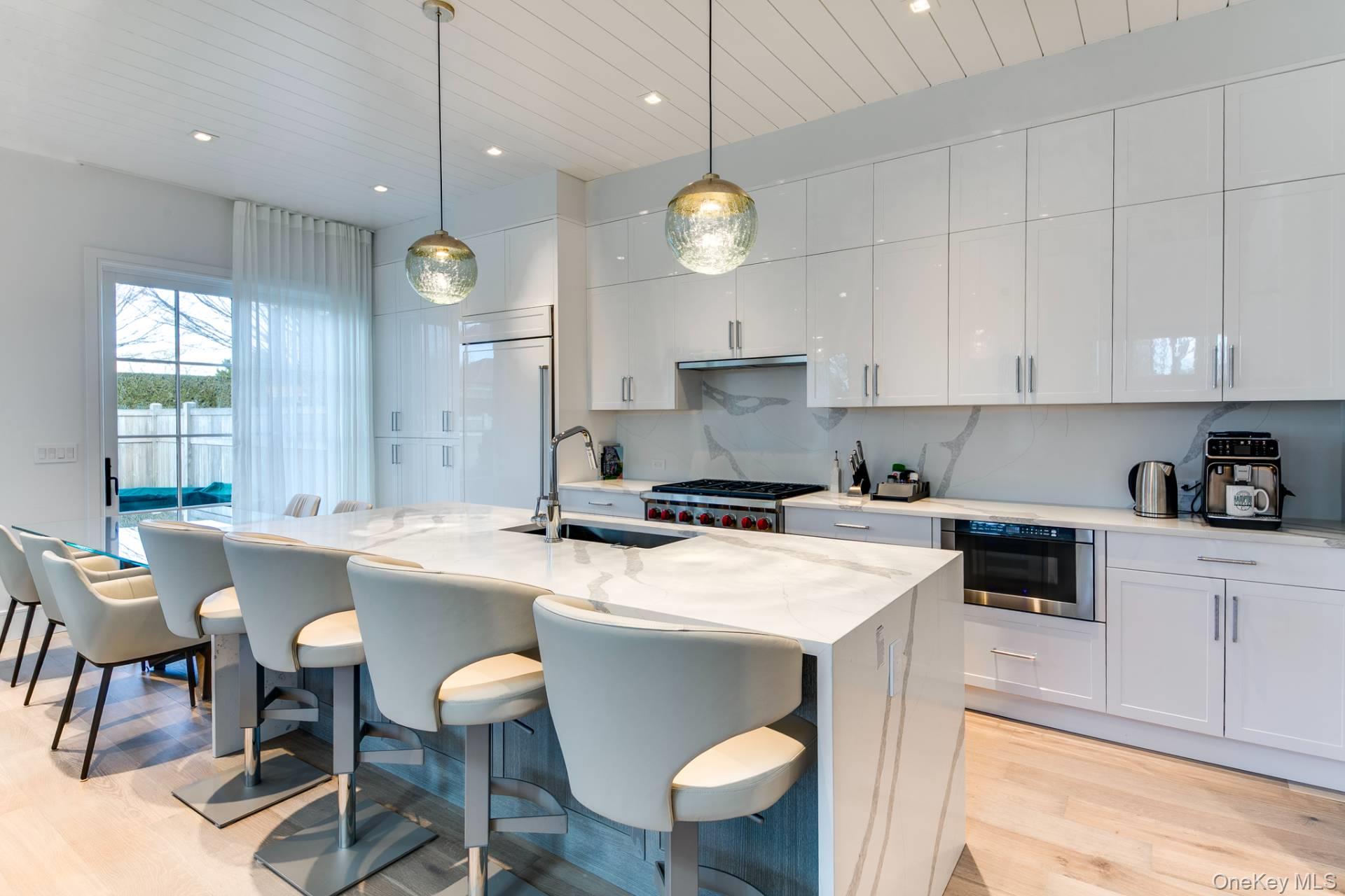 2 Spruce Court # 7A, Water Mill, NY 11976