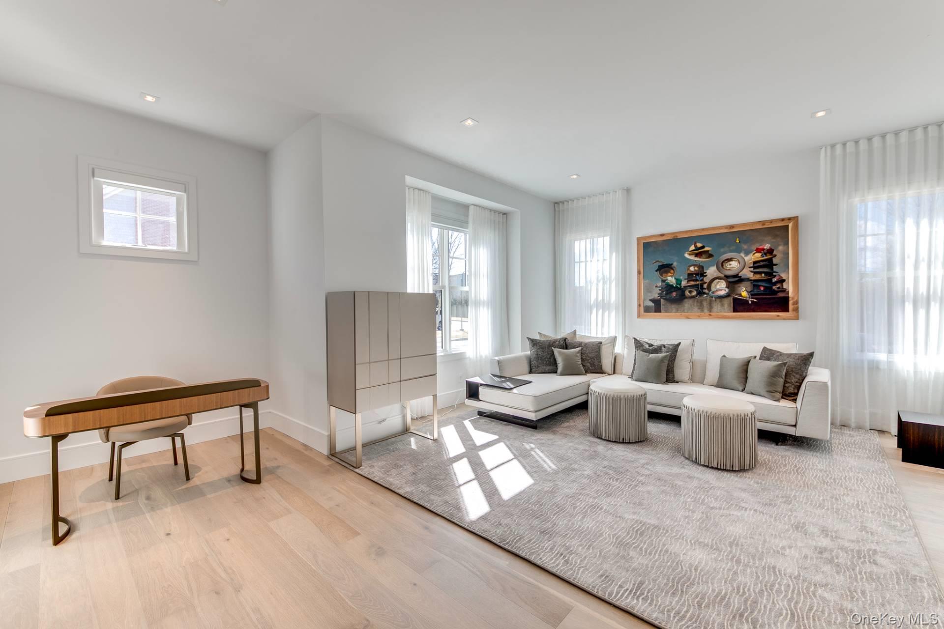 2 Spruce Court # 7A, Water Mill, NY 11976