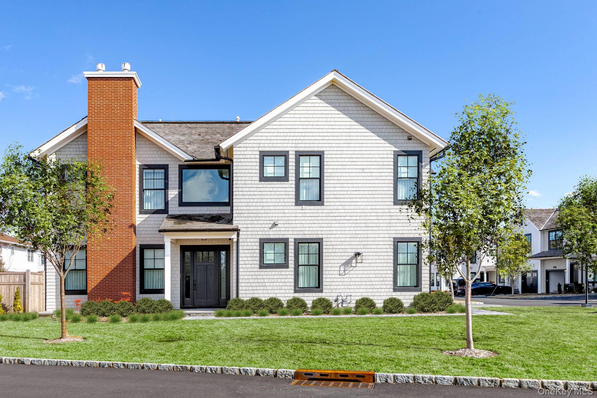 2 Spruce Court # 7A, Water Mill, NY 11976