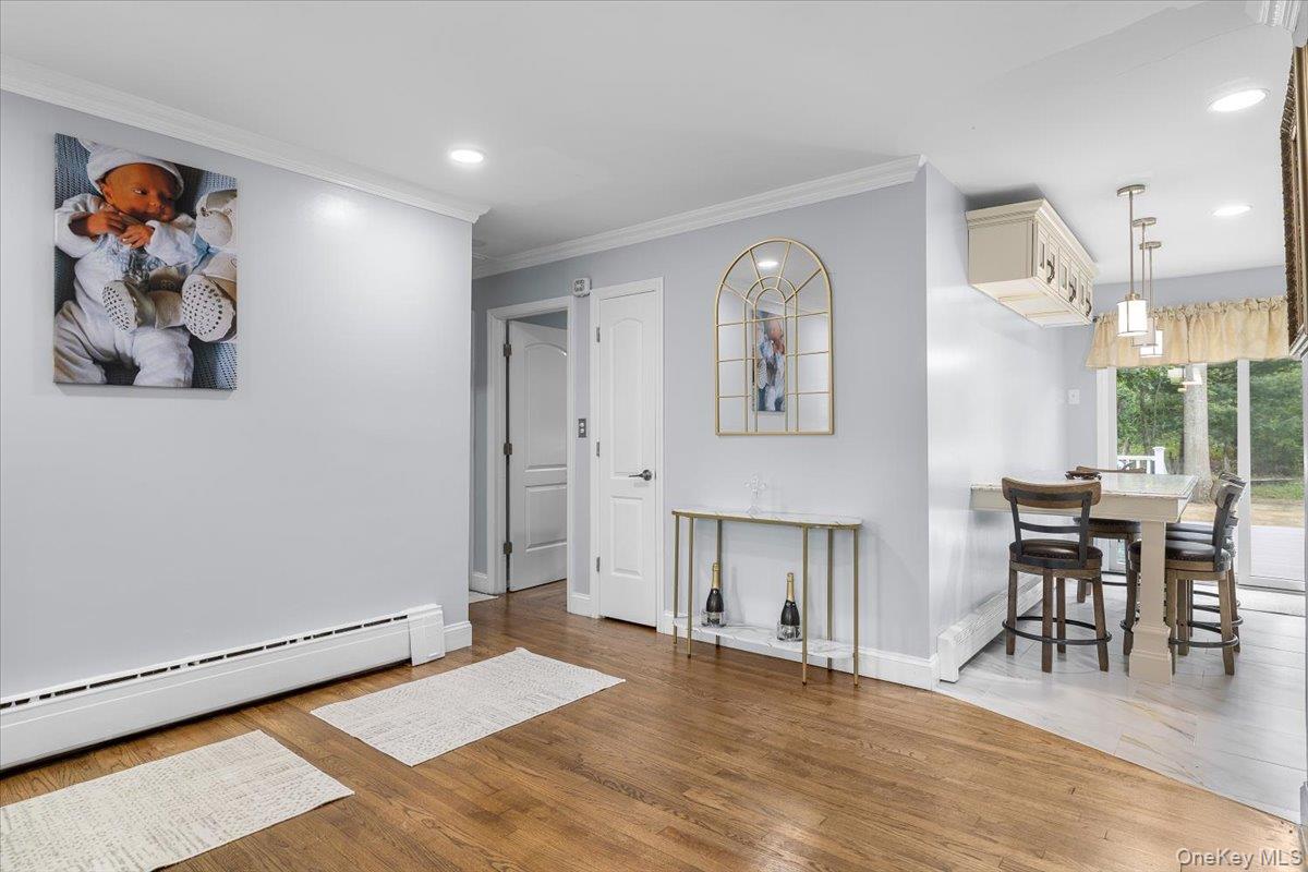 64 Sea Cliff Street, Islip Terrace, NY 11752