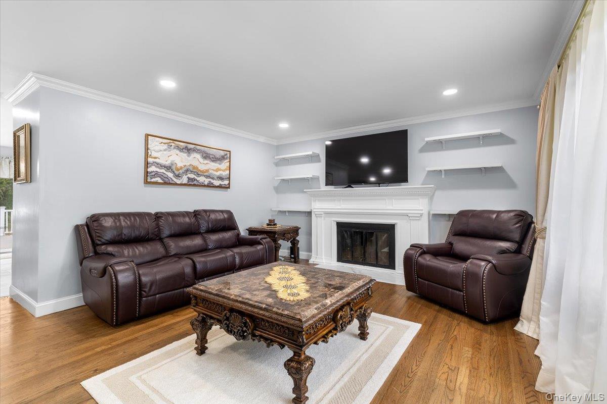 64 Sea Cliff Street, Islip Terrace, NY 11752