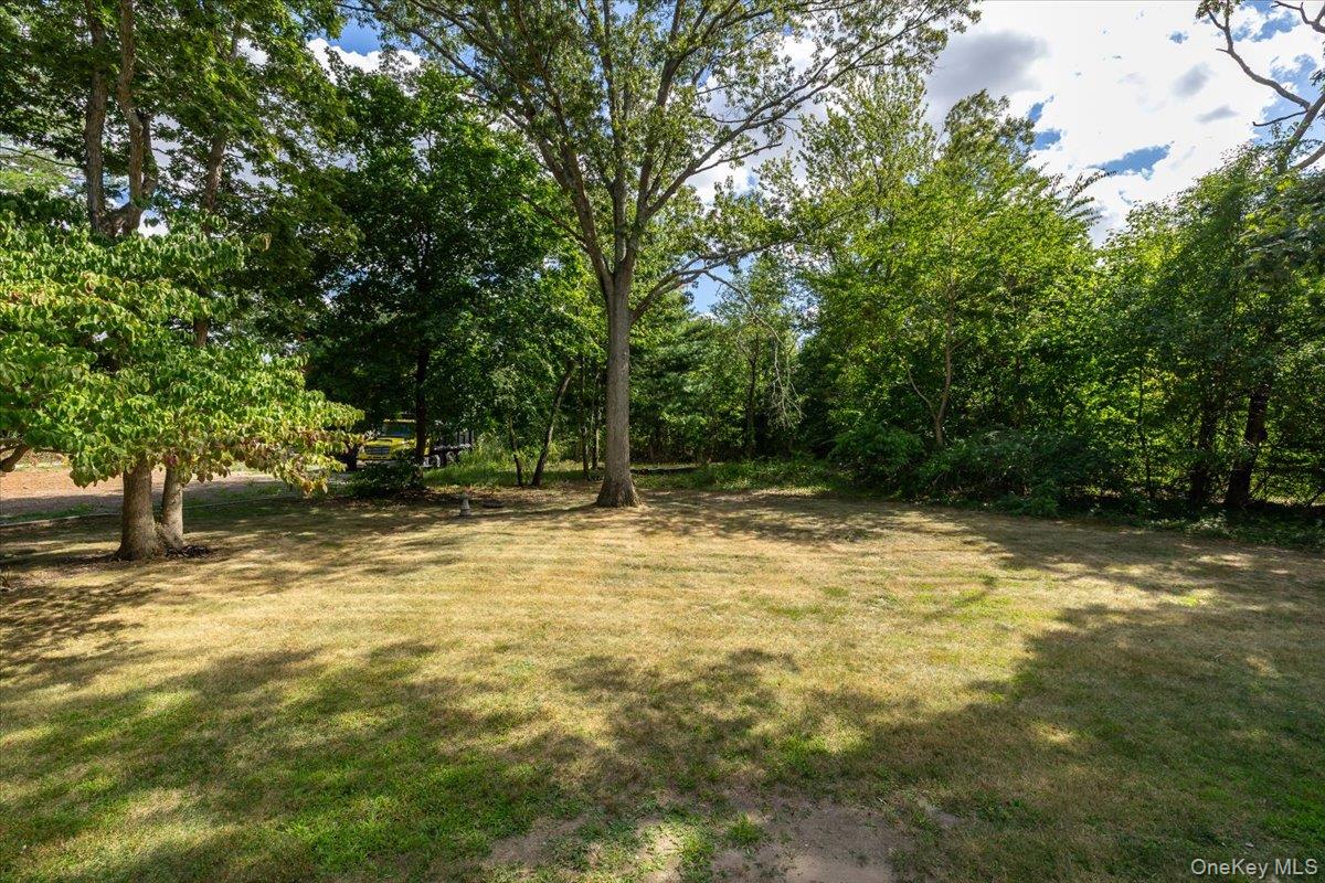 64 Sea Cliff Street, Islip Terrace, NY 11752