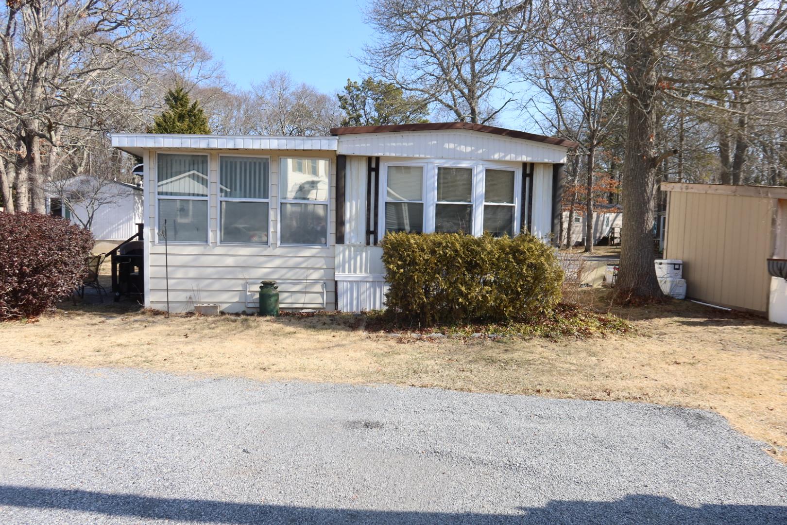 1538 Speonk Riverhead Road, Speonk, NY 11972