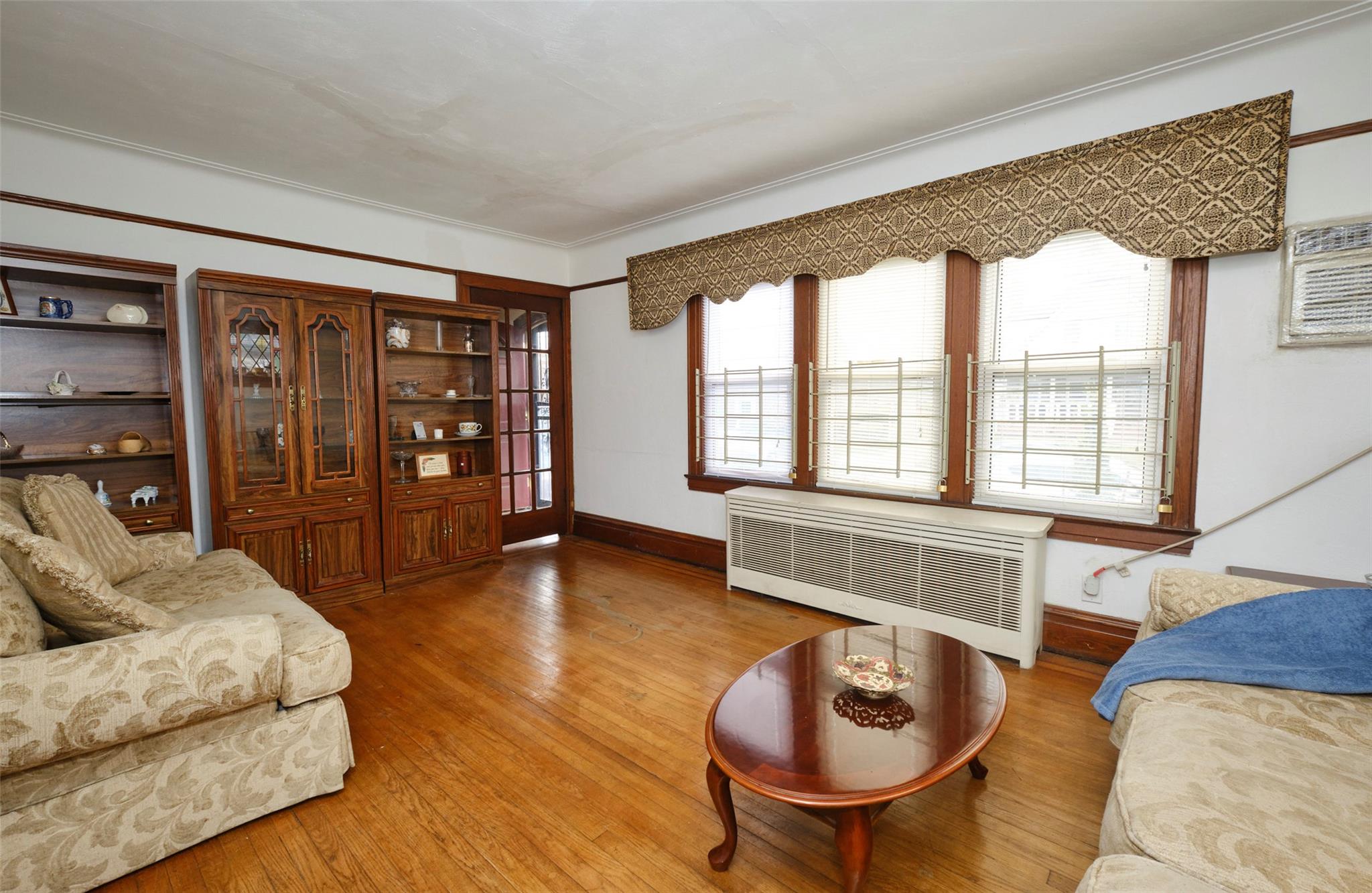 135-47 229th Street, Laurelton, NY 11413