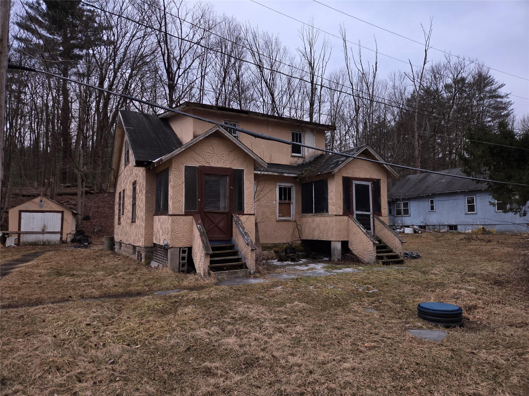 87 N Old Greenfield Road, Ellenville, NY 12428