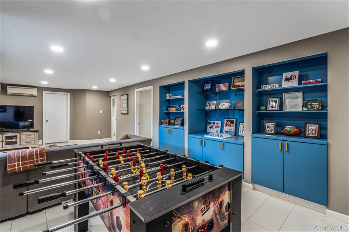 111 Berkshire Road, Rockville Centre, NY 11570