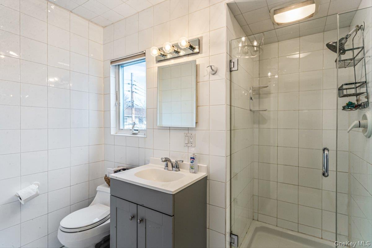 111 Berkshire Road, Rockville Centre, NY 11570