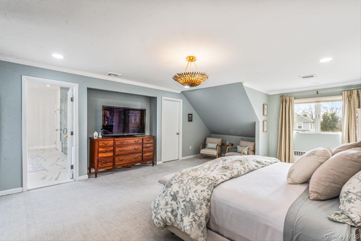 111 Berkshire Road, Rockville Centre, NY 11570