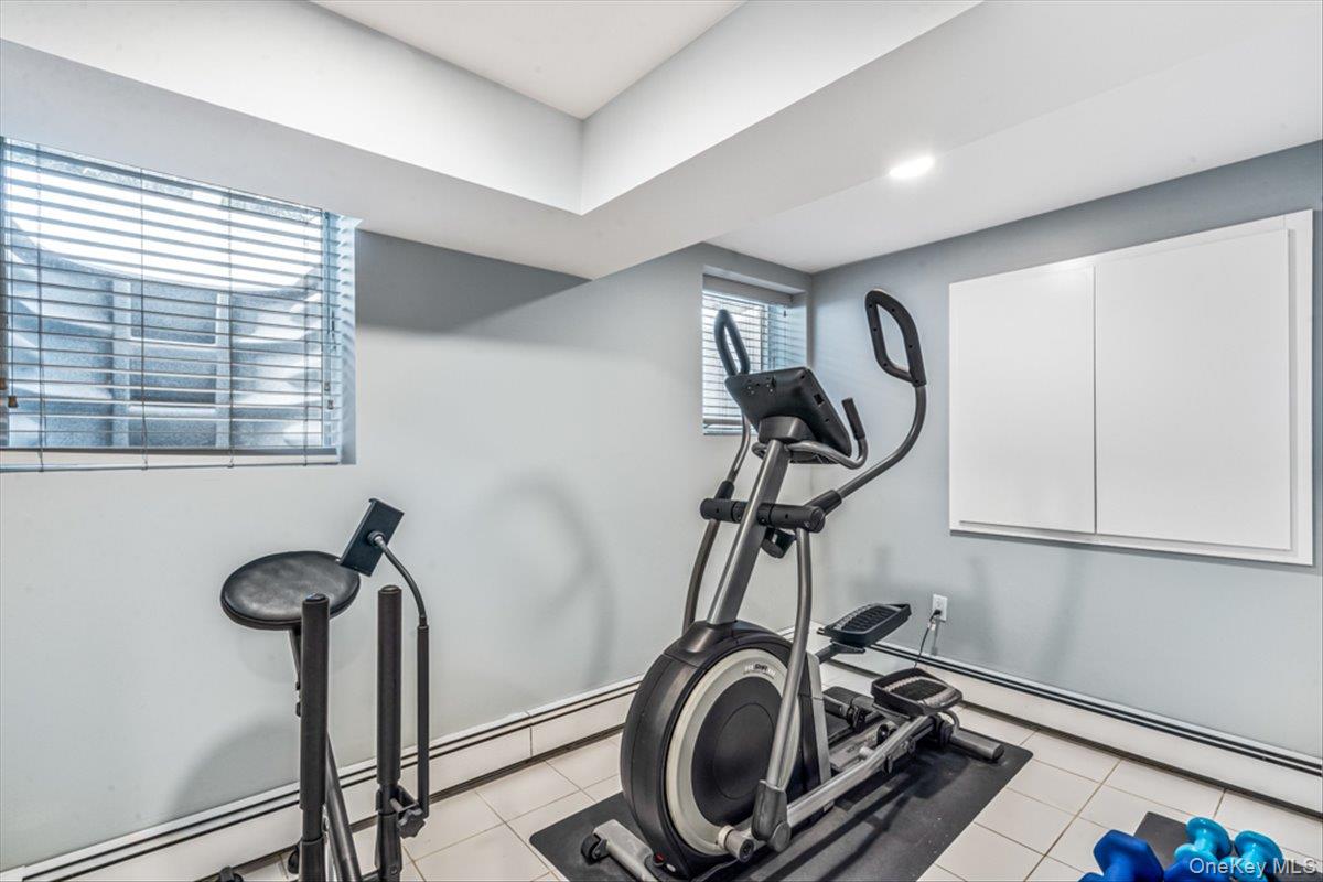 111 Berkshire Road, Rockville Centre, NY 11570