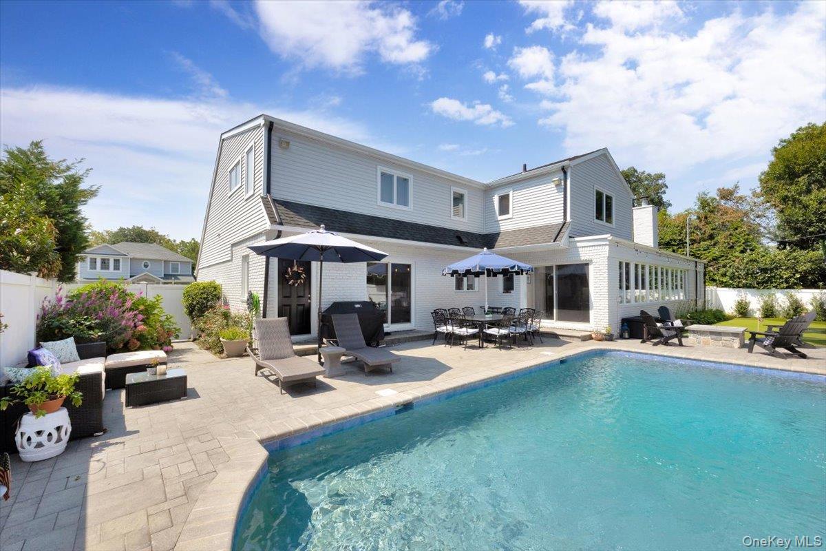 111 Berkshire Road, Rockville Centre, NY 11570