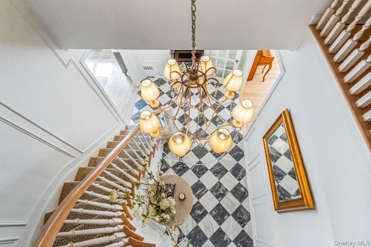 111 Berkshire Road, Rockville Centre, NY 11570