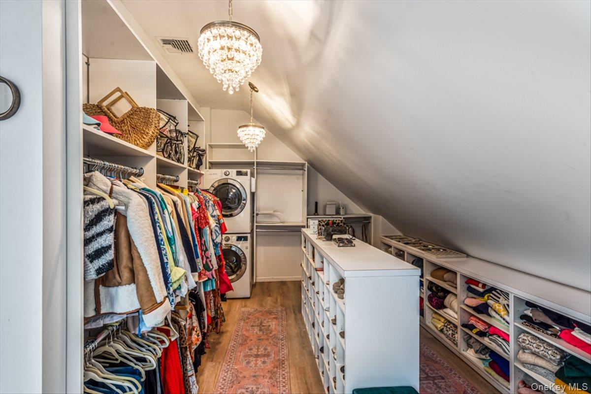 111 Berkshire Road, Rockville Centre, NY 11570