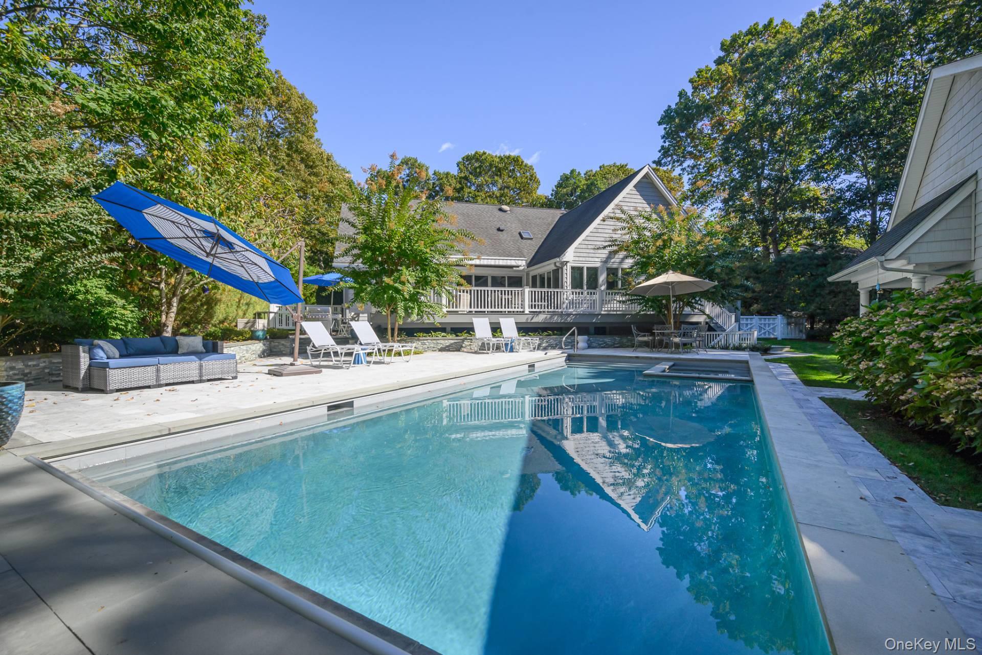 19A Columbine Avenue N, Hampton Bays, NY 11946