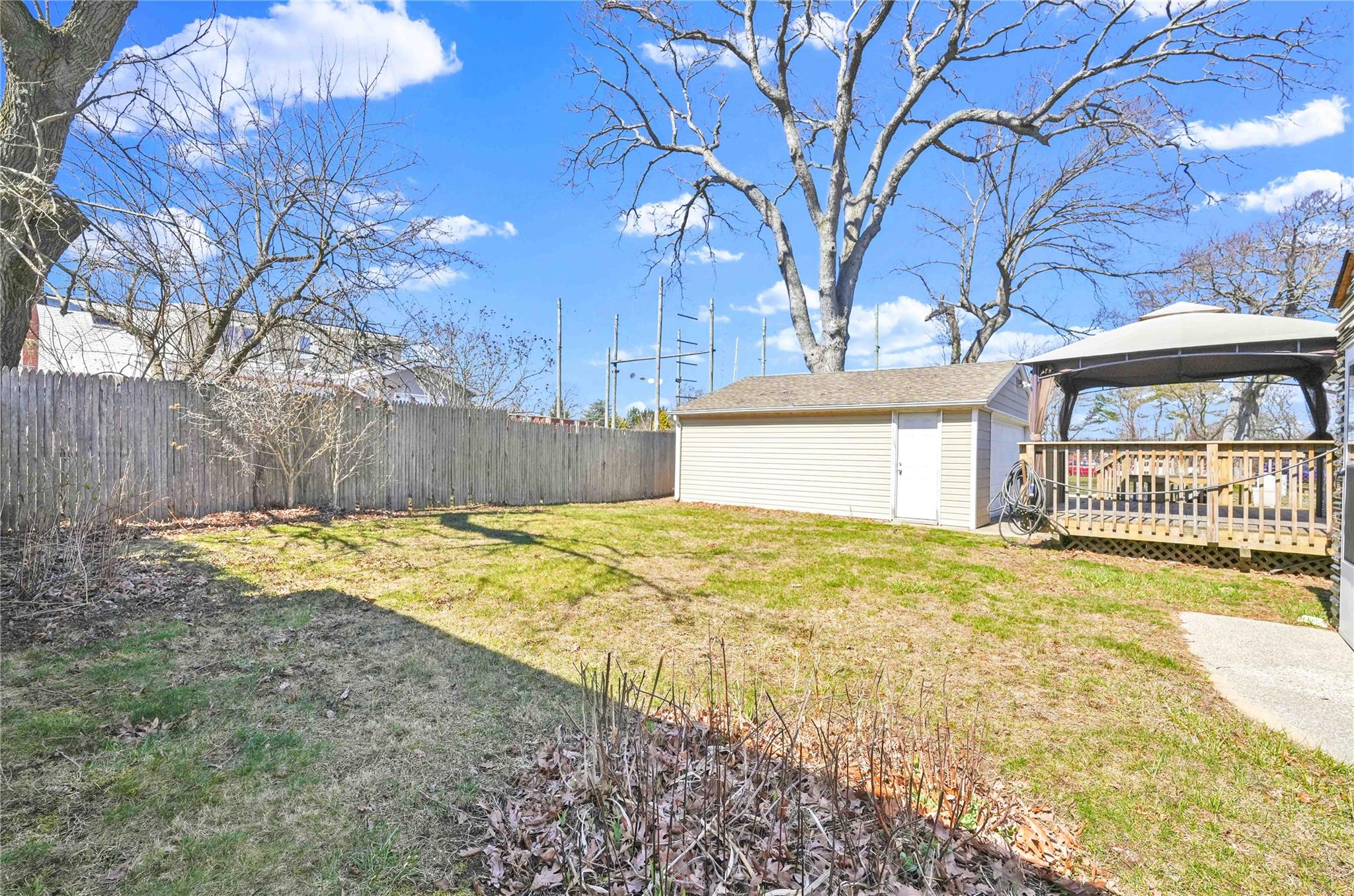 160 3rd Avenue, Bay Shore, NY 11706