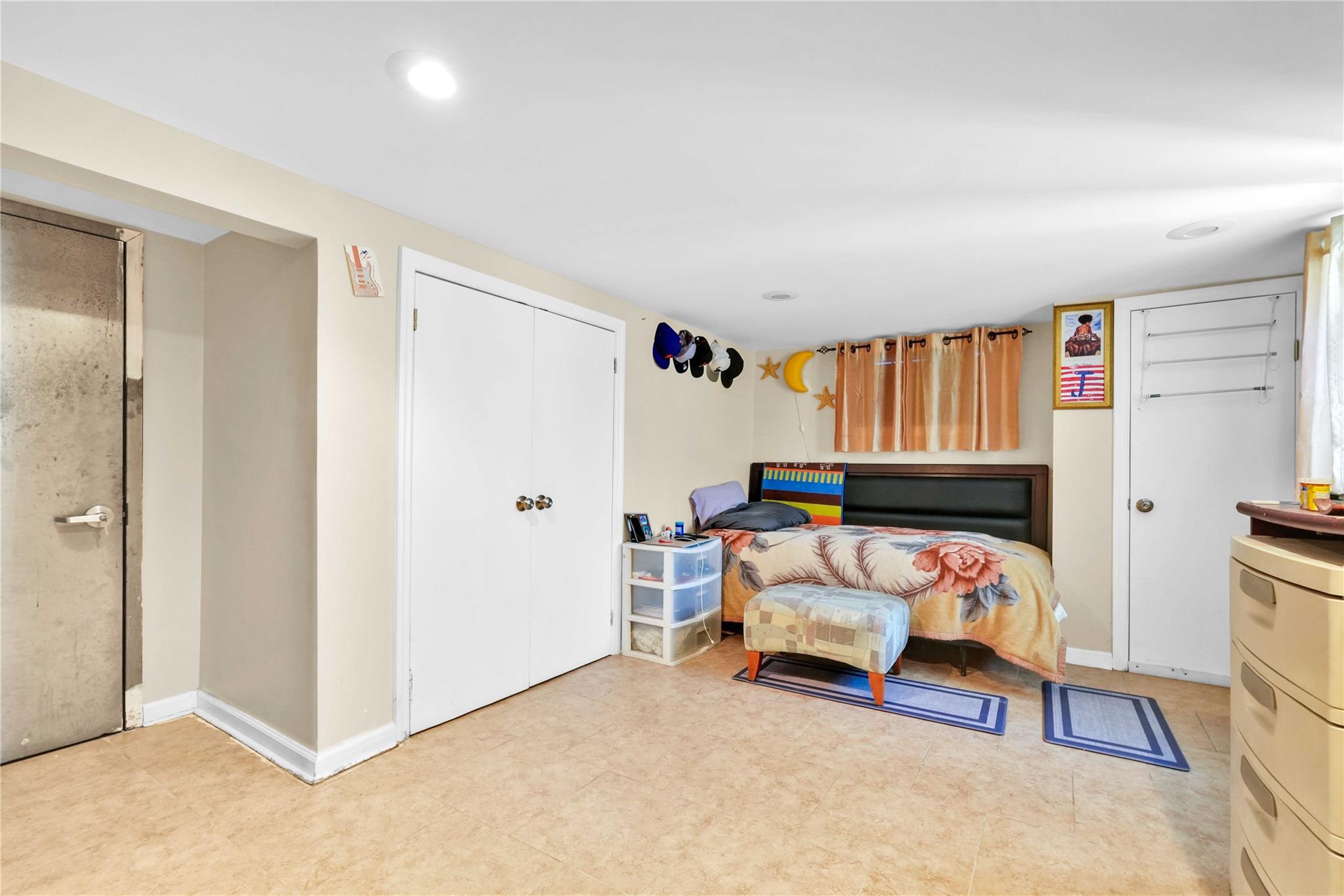 160 3rd Avenue, Bay Shore, NY 11706