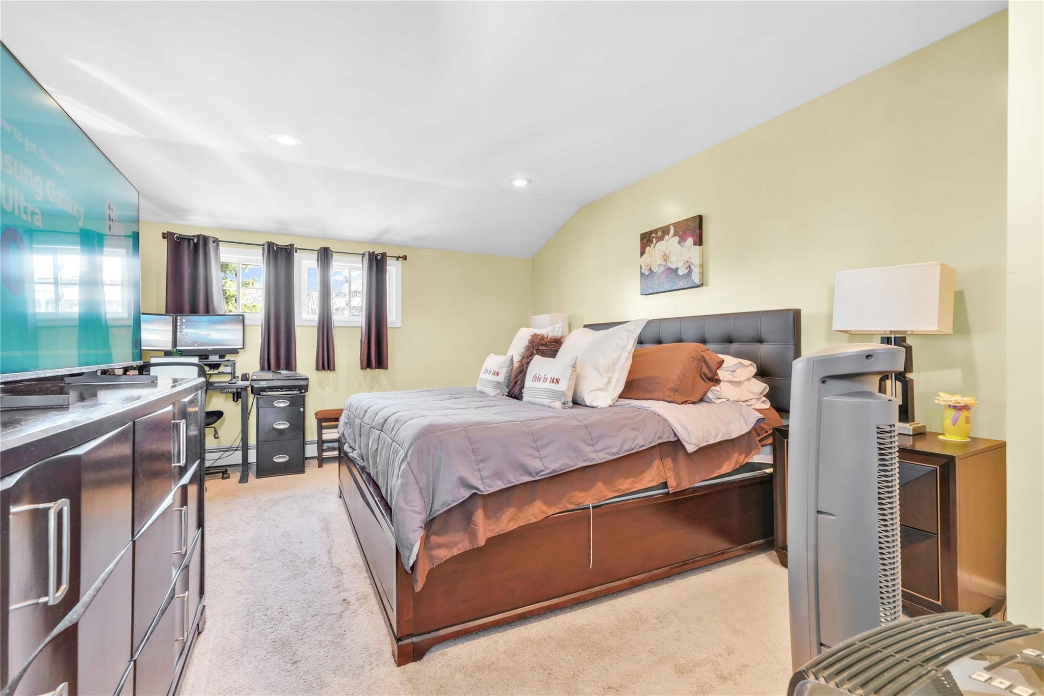 160 3rd Avenue, Bay Shore, NY 11706