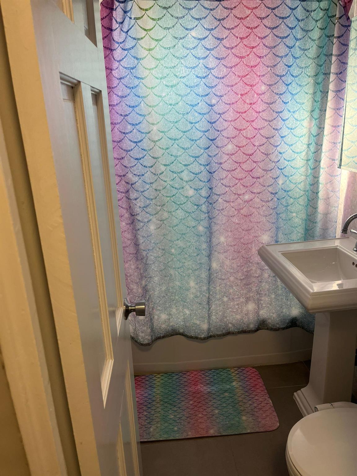 61-55 98 Street # 1D, Rego Park, NY 11374