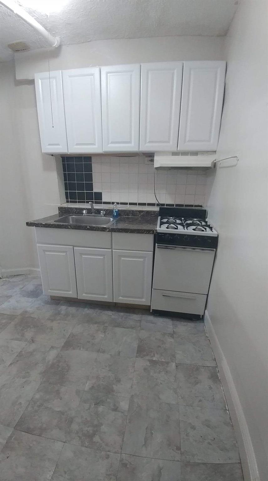 454 Classon Avenue, Brooklyn, NY 11238