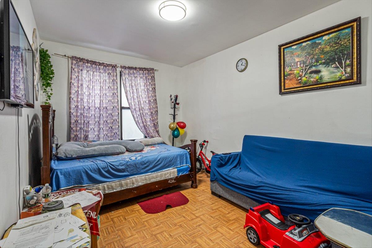 1715 Saint Peters Avenue, Bronx, NY 10461