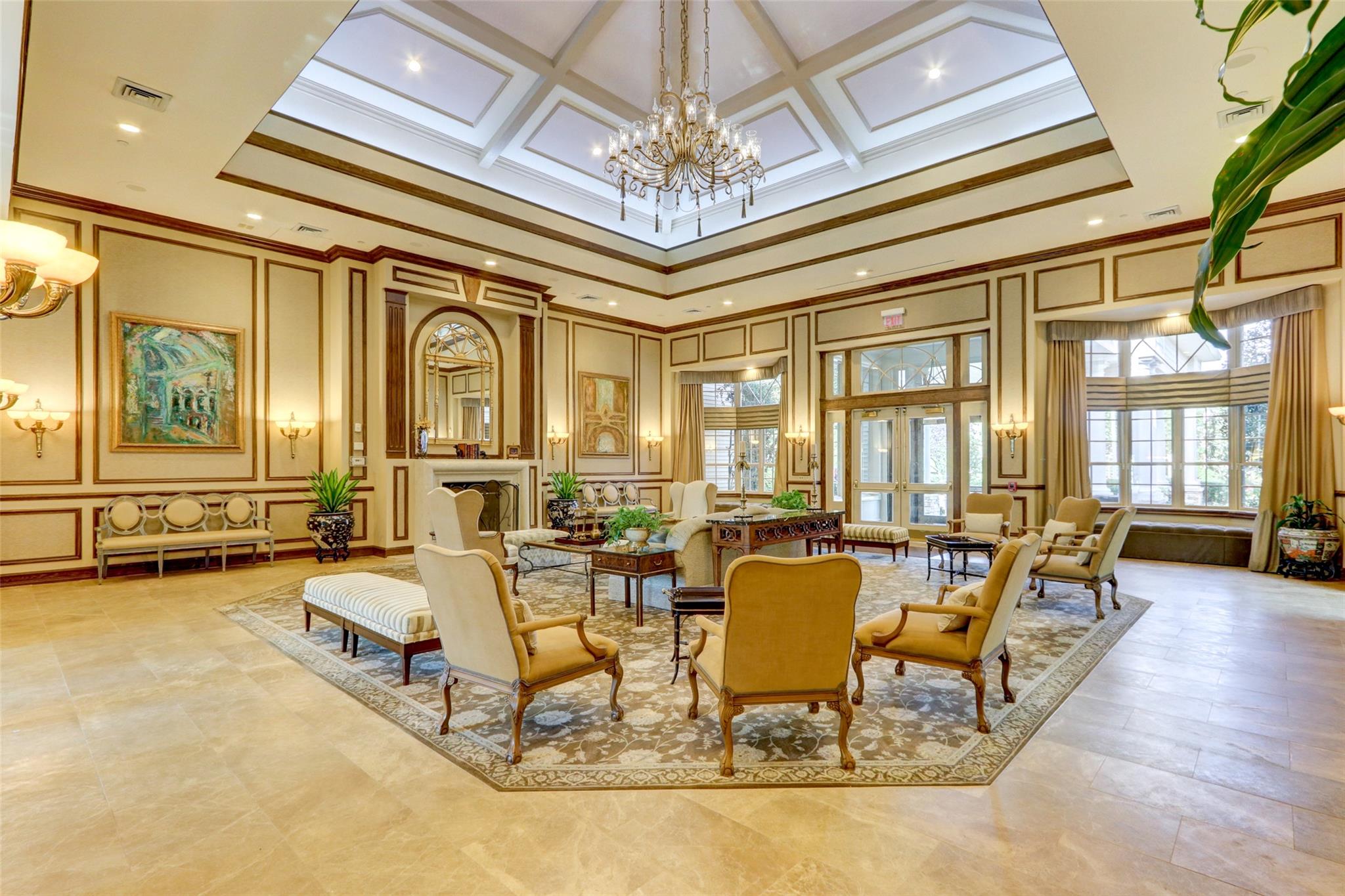 67 Carriage Lane, Plainview, NY 11803