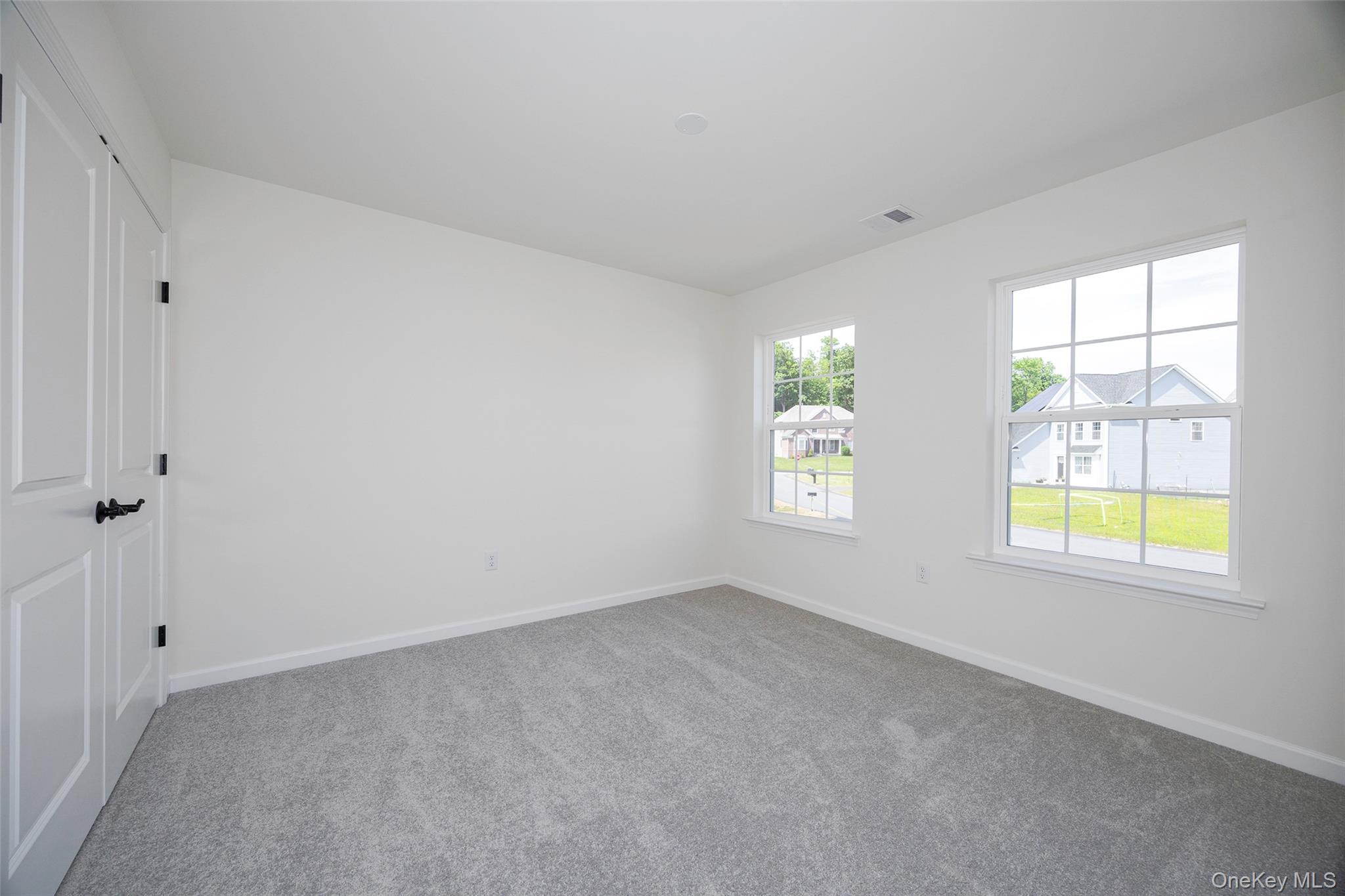 10 Page Court, Poughkeepsie, NY 12603