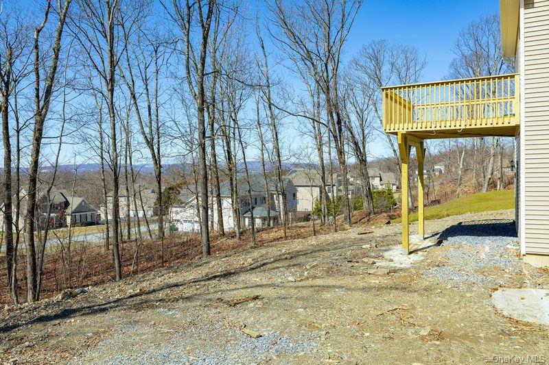 10 Page Court, Poughkeepsie, NY 12603