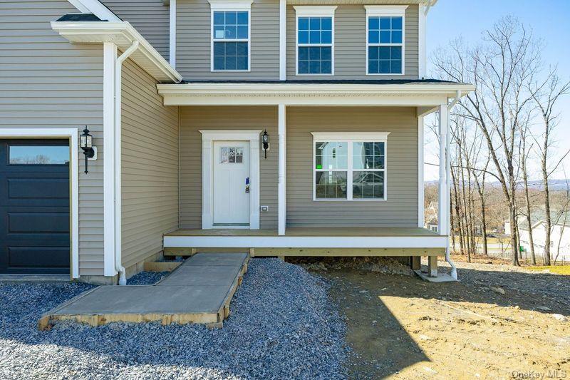 10 Page Court, Poughkeepsie, NY 12603