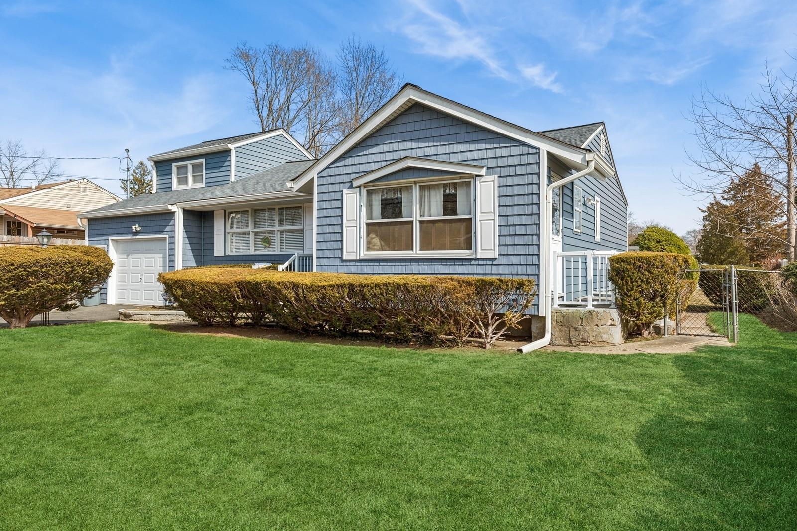 147 Hilltop Drive, Brentwood, NY 11717