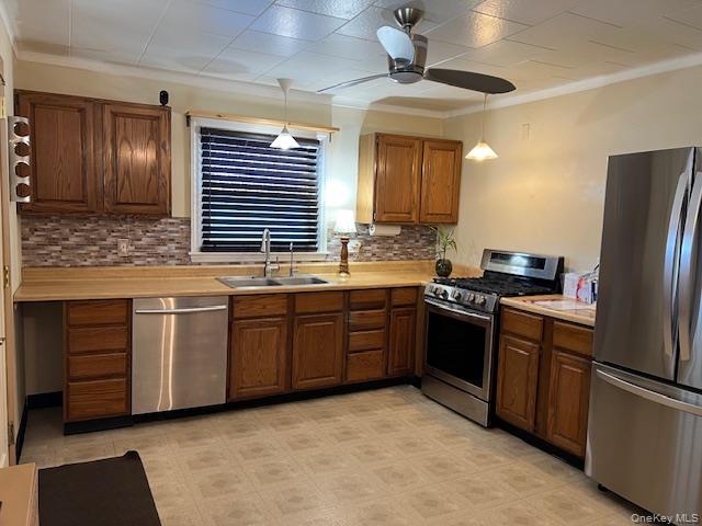 13 Dewitt Street, Ellenville, NY 12428