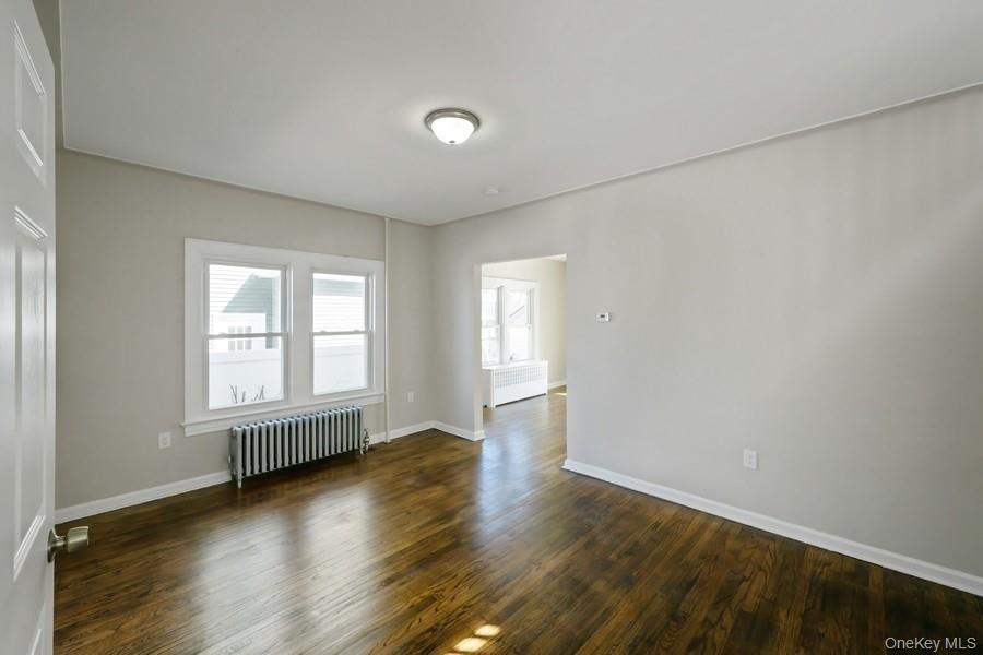 10 Winchester Drive, Lindenhurst, NY 11757