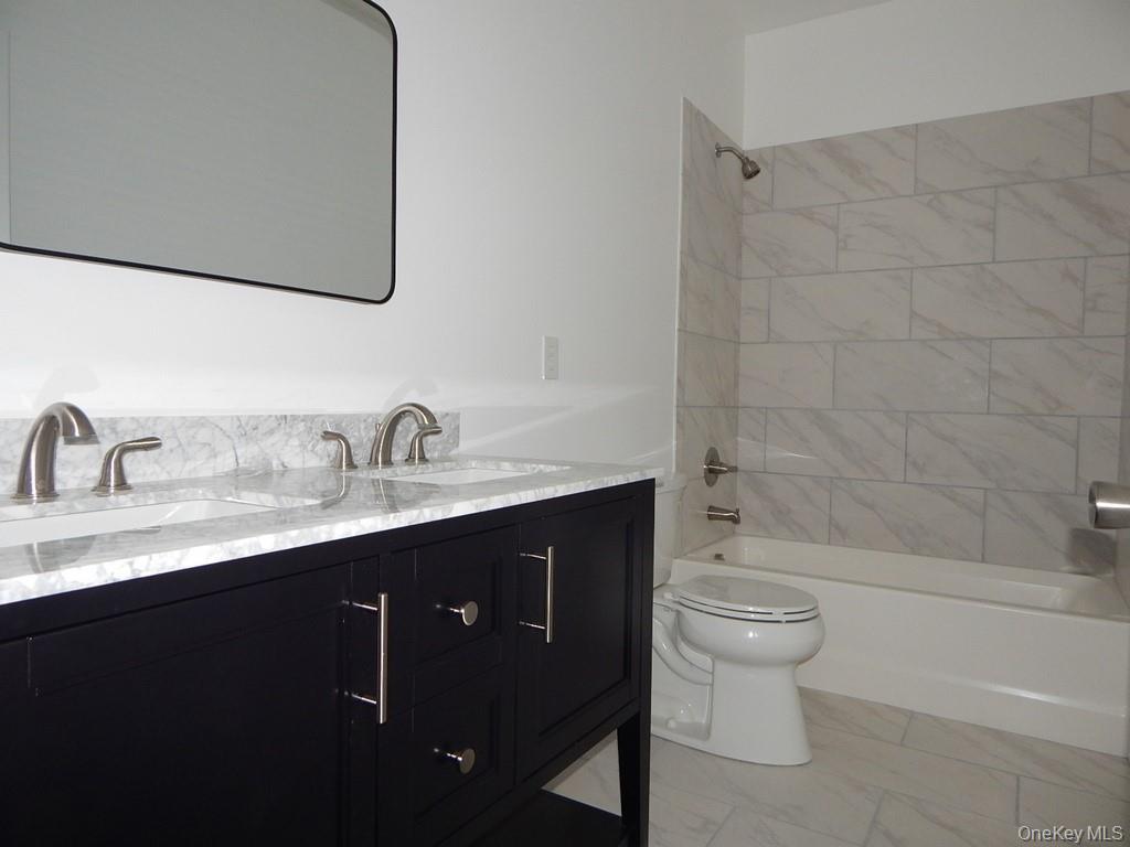 17 Brooklyn Street, Port Jervis, NY 12771