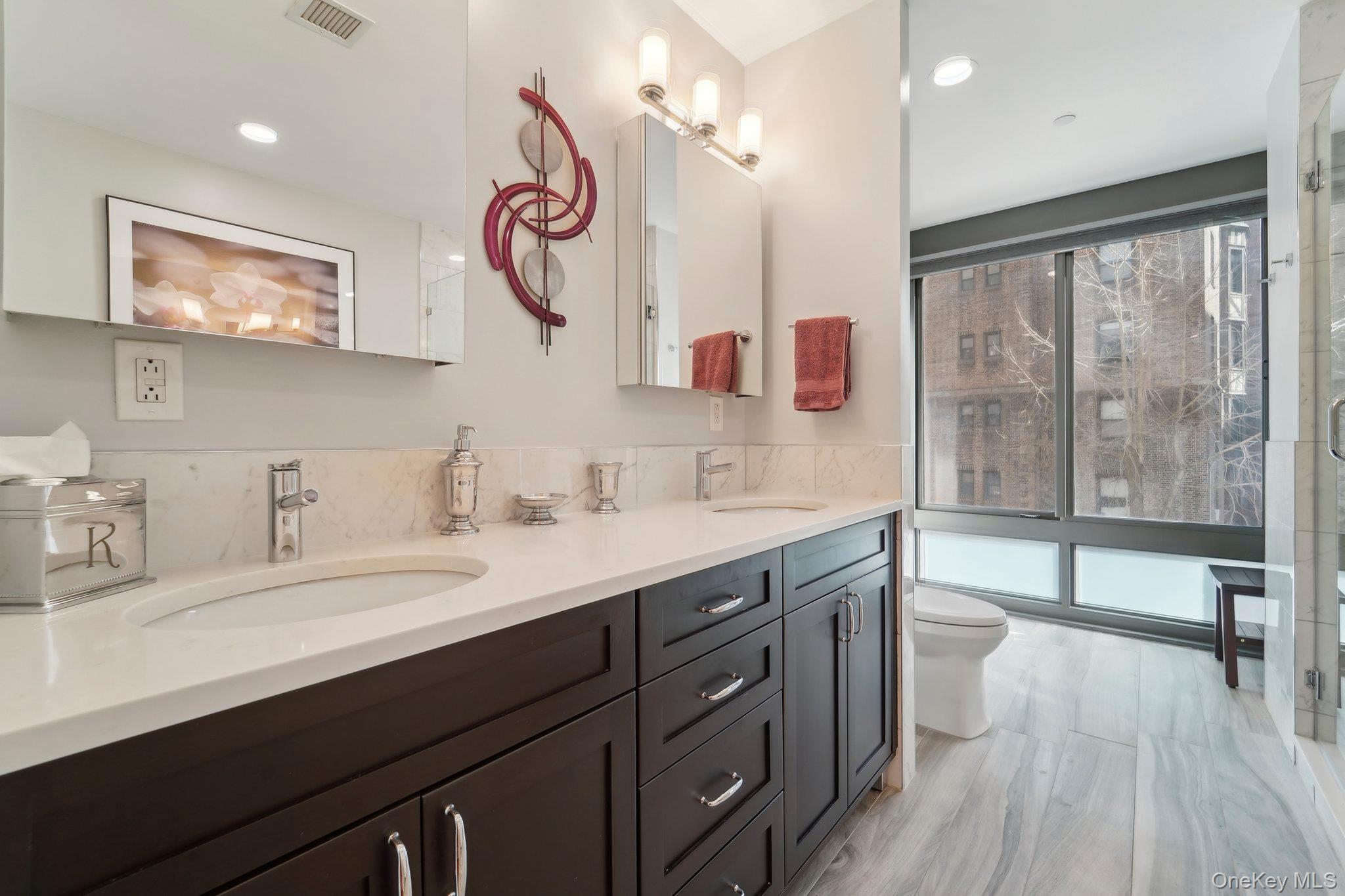 27 City Place # THB, White Plains, NY 10601