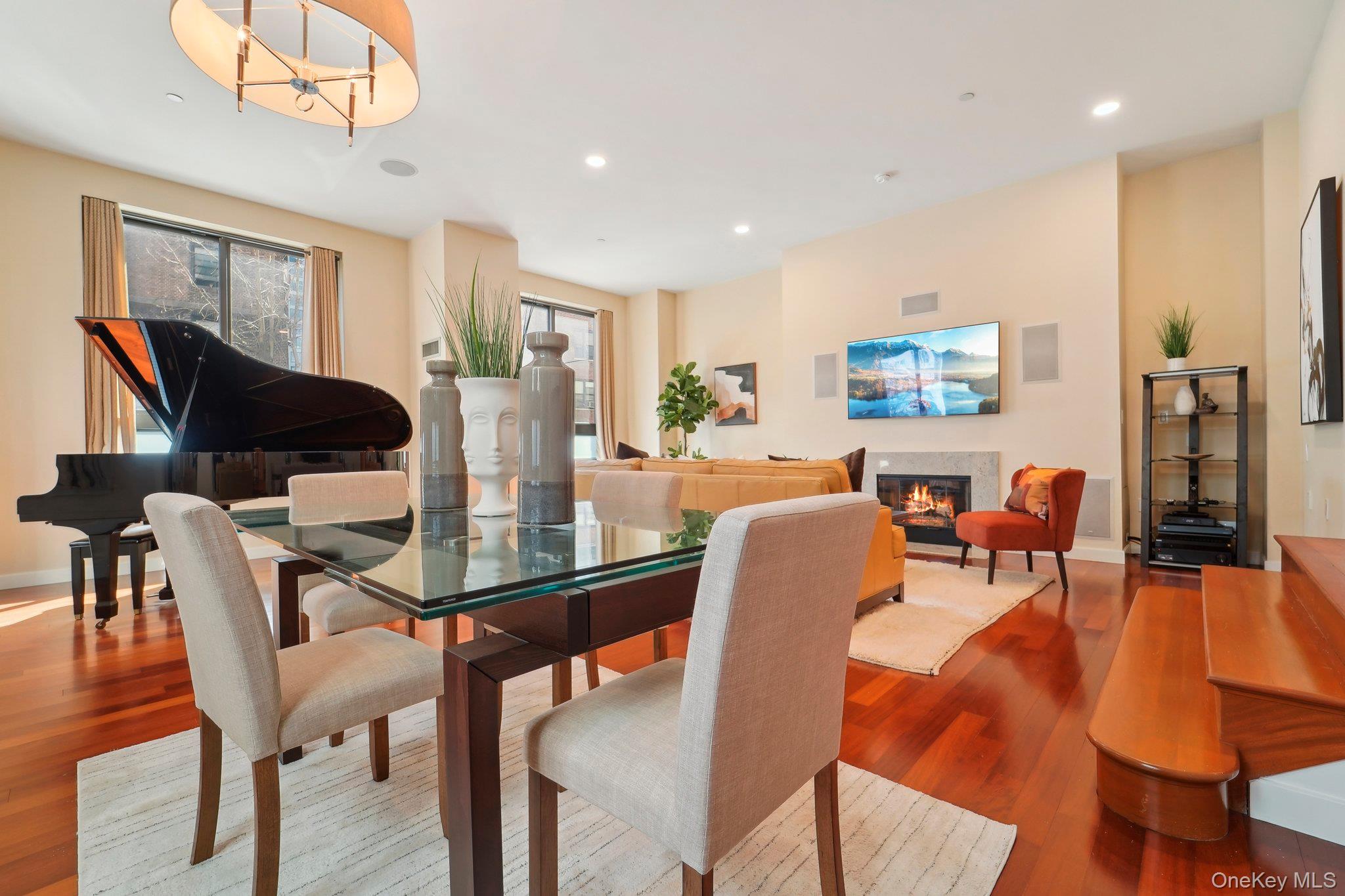 27 City Place # THB, White Plains, NY 10601