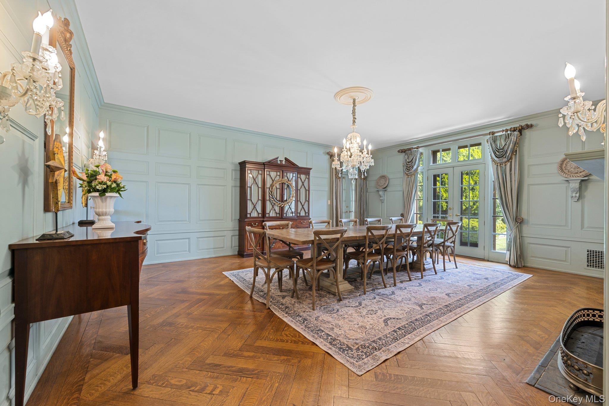 15 Emmet Drive, Head Of The Harbor, NY 11790