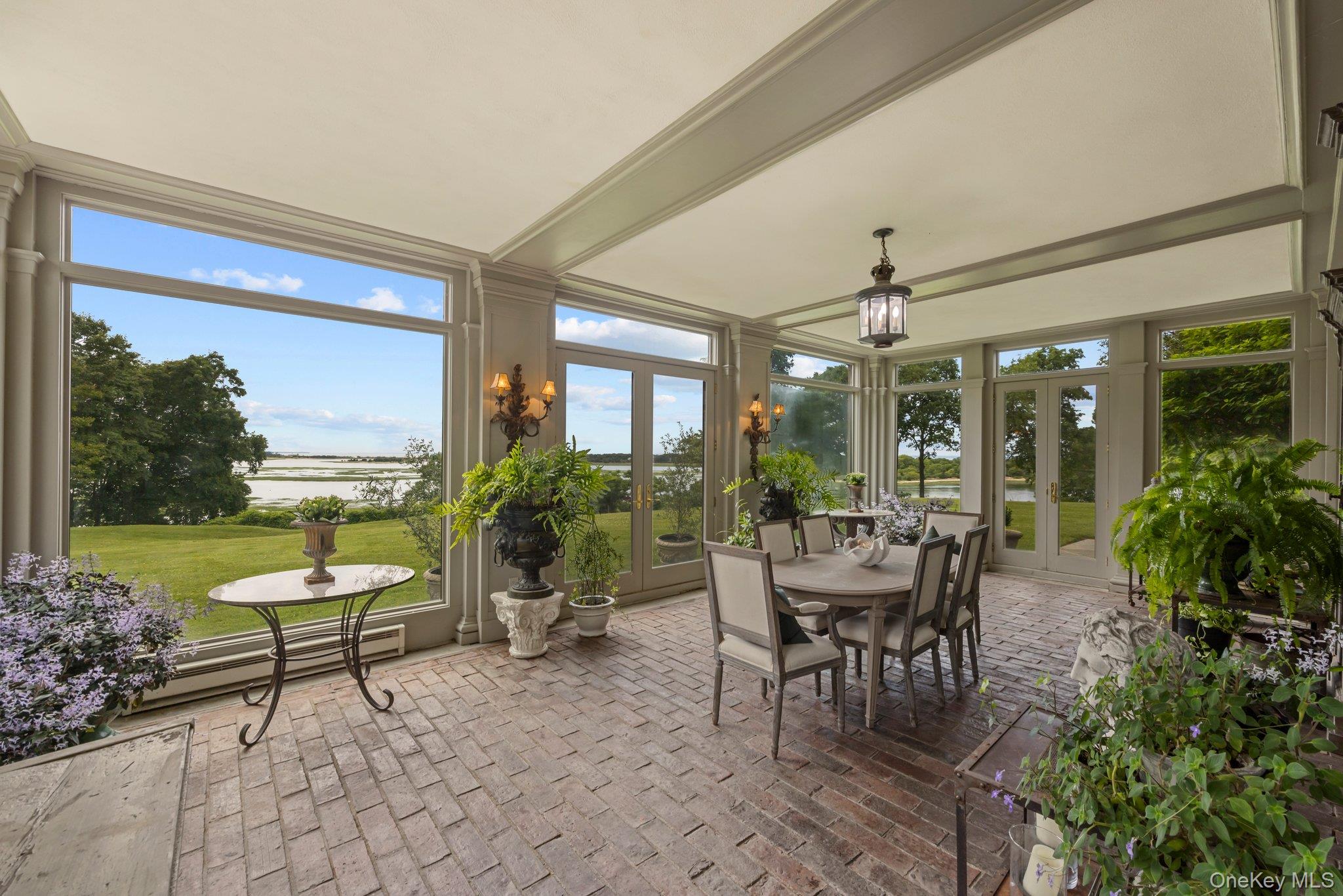 15 Emmet Drive, Head Of The Harbor, NY 11790